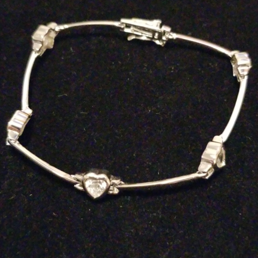 Sterling silver heart bracelet